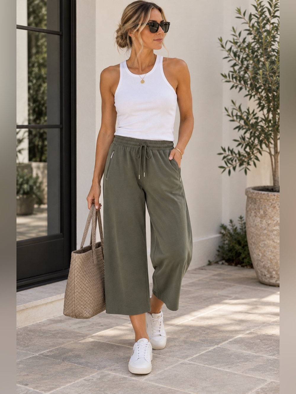 Athleta XL Olive Green Cropped Wide Leg Pants Drawstring Zip Pockets